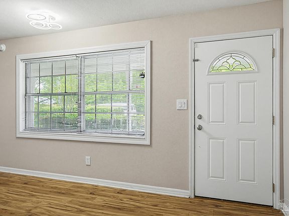 3rd image of 8080 Lawton St