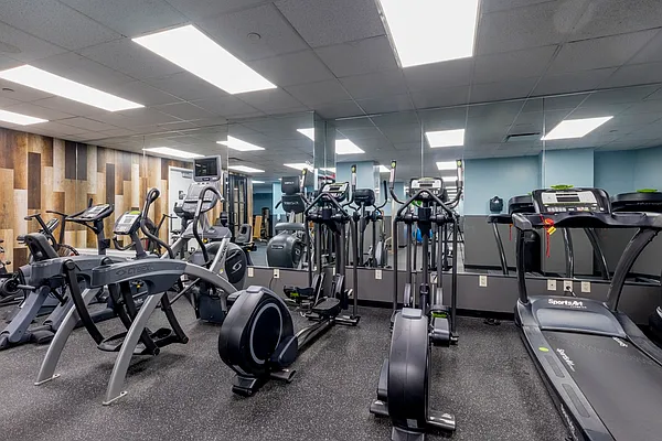 Rented by UES Management | media 42