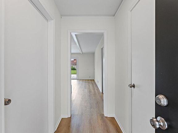 3rd image of 7814 Leader St