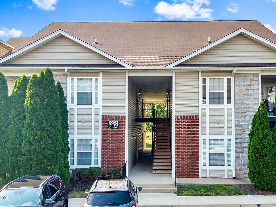 1st image of 10202 Deer Vista Dr Unit 201