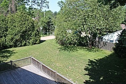 5th image of 99 Rose Ave