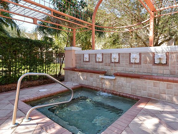 3rd image of 4160 Central Sarasota Pkwy APT 624