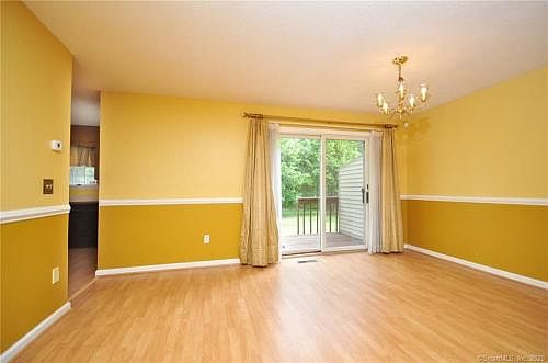 3rd image of 11 Fox Hollow Dr #11