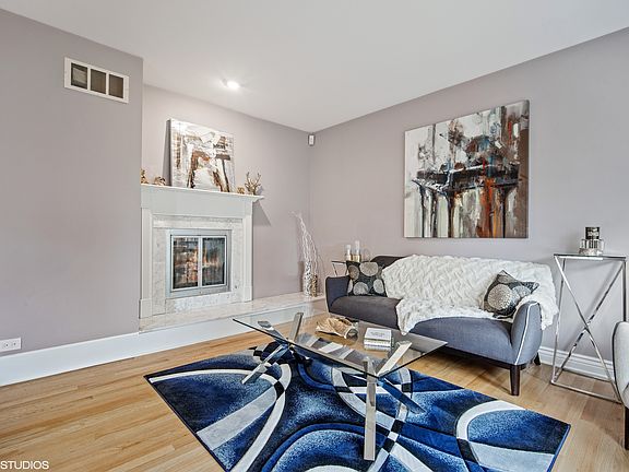 4th image of 610 S Saint Cecilia Dr
