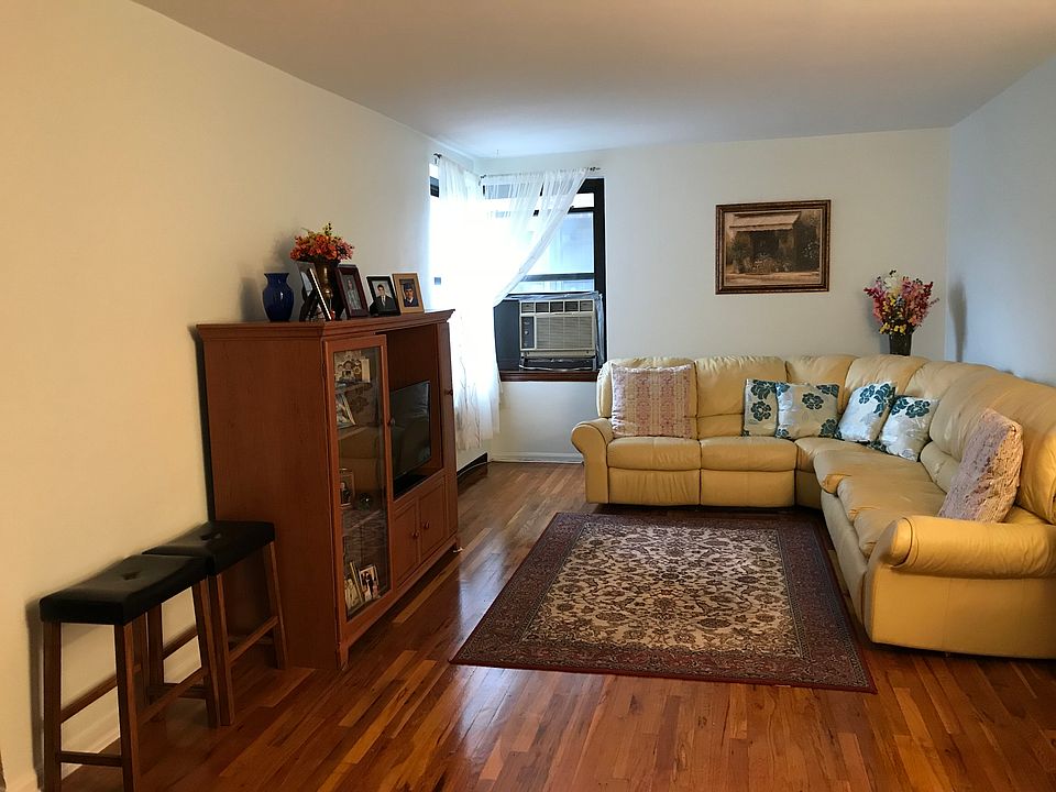 1st image of 3245 90th St APT 311