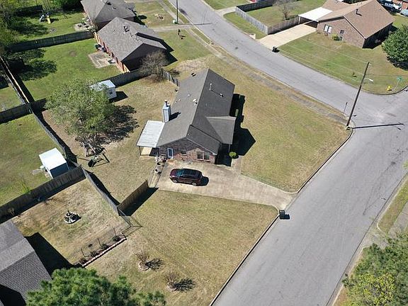 5th image of 7030 Lakeview Dr