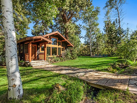 4th image of 63950 Tyler Rd