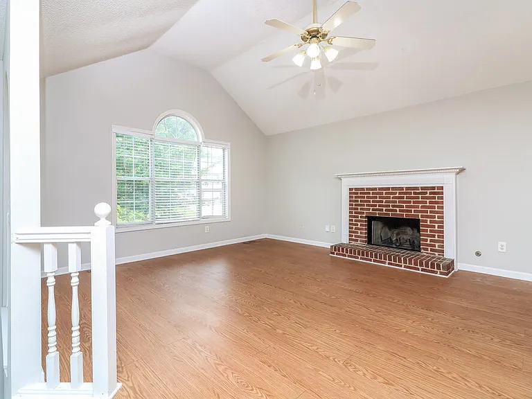 3387 Cider Mill Ct SW — Photo 5