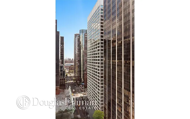 Sold by Douglas Elliman | media 20