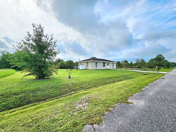 2nd image of 3934 NW 26th Avenue