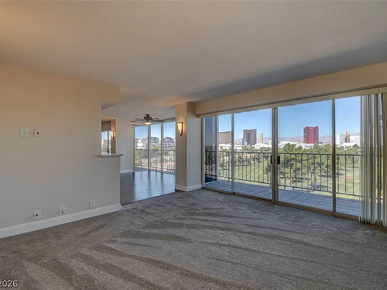 3111 Bel Air Dr #8E — Photo 18
