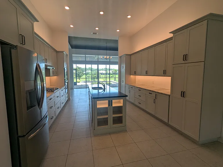 760 N Hunt Club Dr — Photo 7