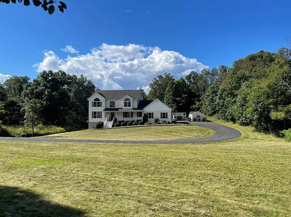 91 Schefflers Rd, Westtown, NY 10998