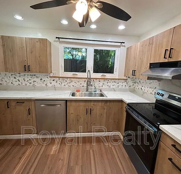 92-1068 Palahia St #2 — Photo 5