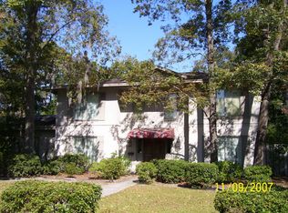 202 Early St, Savannah, GA 31405