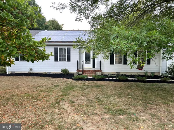 241 Duke Of Kent St, Chestertown, MD 21620