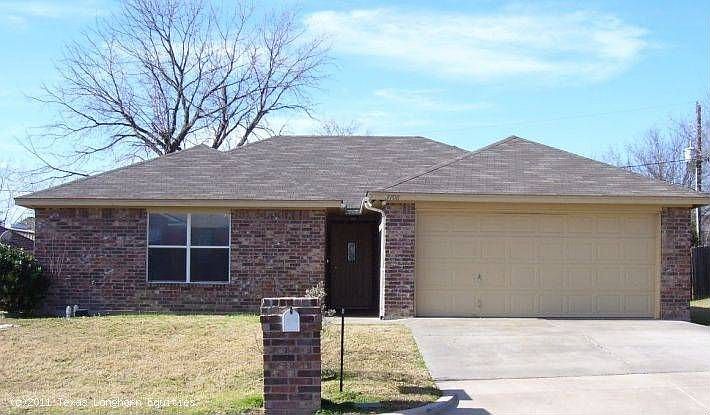 1st image of 3708 Devonaire Dr