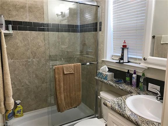 4th image of 8676 Red Cedar Dr