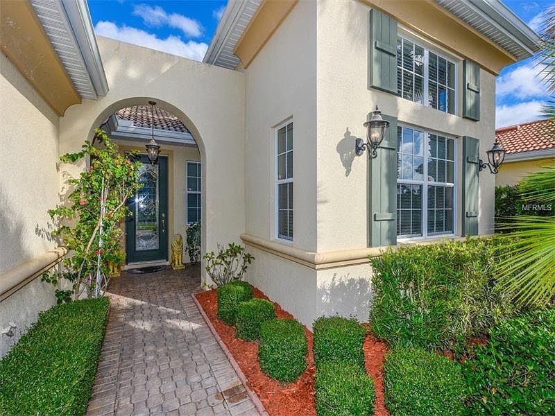 1st image of 266 Montelluna Dr