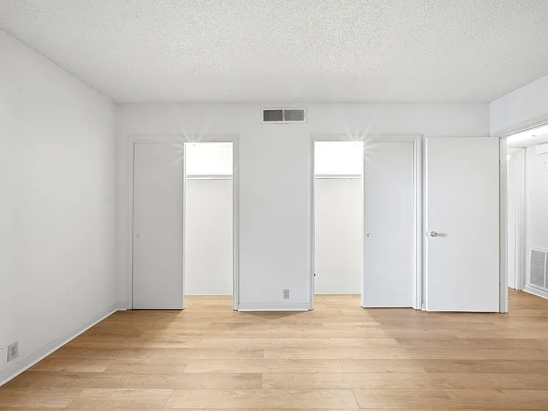 2601 Bellefontaine St #C116 — Photo 17
