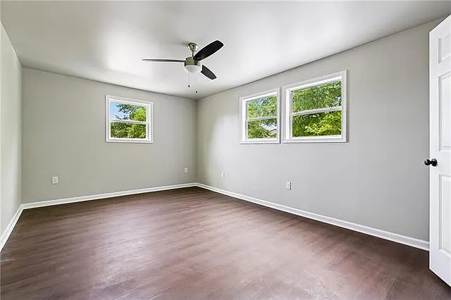 1323 Pauline St — Photo 12