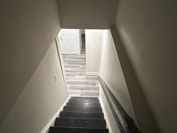 3rd image of 1028 Fernandez Dr #Basement