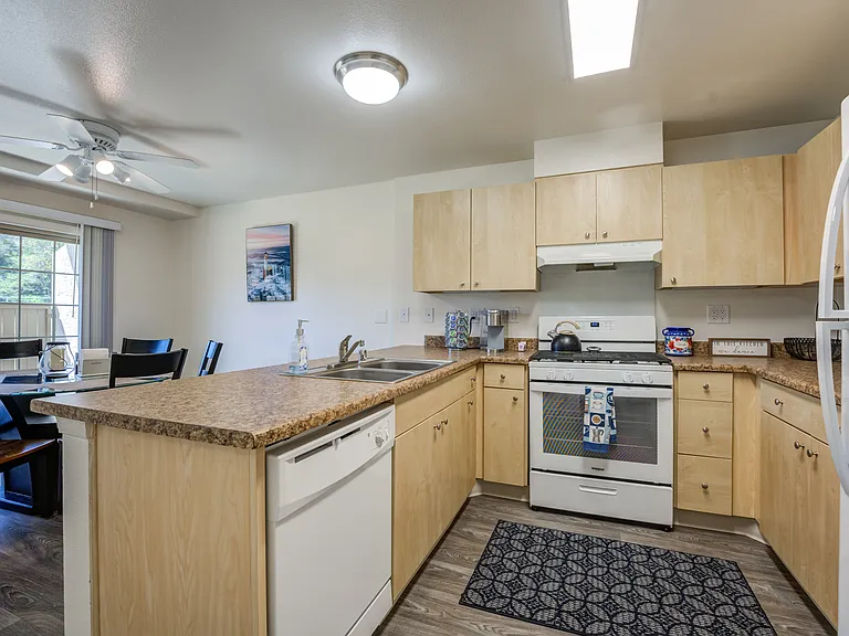Eucalyptus Ridge - Military Housing — Photo 9