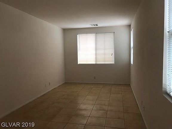 4th image of 6421 Giant Oak St #0