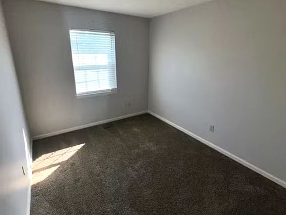 3rd image of 3417 Bay Point Way