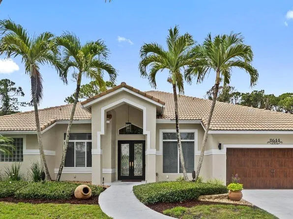 8644 NW 43rd Ct, Coral Springs, FL 33065