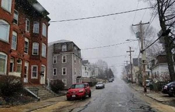 2nd image of 23 Congress St