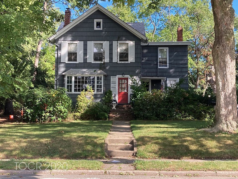 1st image of 26 Orchard St