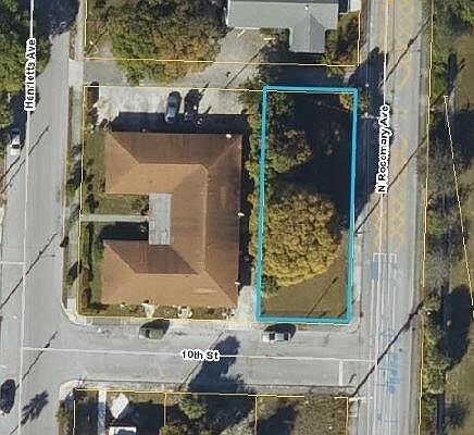 1st image of 1103 N Rosemary Avenue