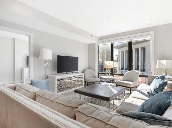 121 Portland St #801, Boston, MA 02114