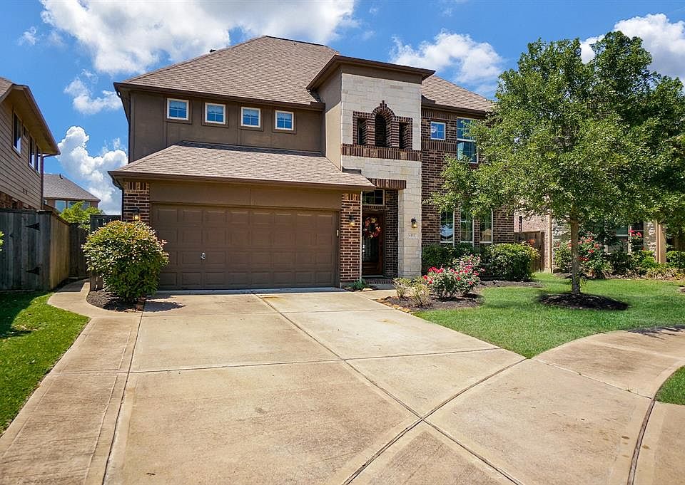 1st image of 4110 Churchill Place Ct
