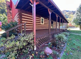 684 Marrowbone Creek Rd, Elkhorn City, KY 41522