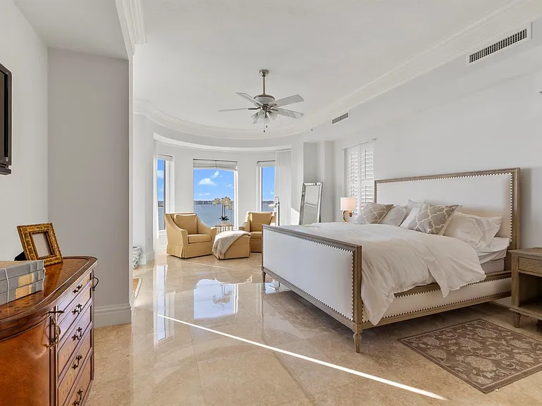5310 N Ocean Dr #601 — Photo 25