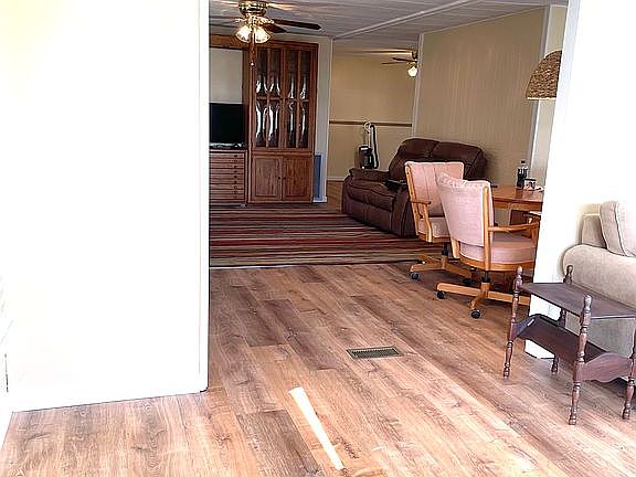 4th image of 39820 Us Highway 19 N Lot 18