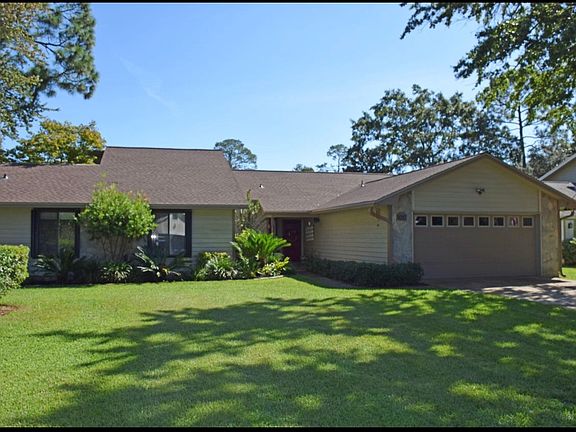 2nd image of 1017 Troon Dr E