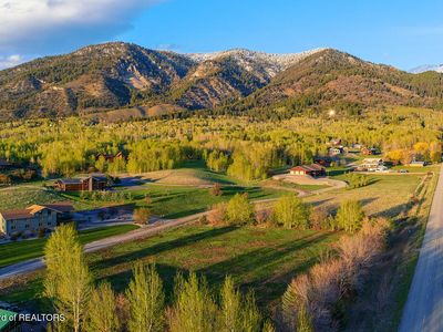 4 Quaking Aspen Way, Etna, WY, 83118