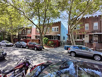 Rented by Signature Property Realty