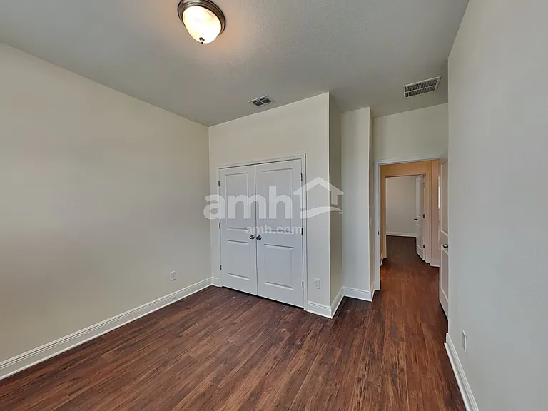 1379 Sky Lakes Dr — Photo 22