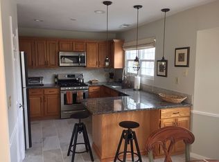 149 Lakebridge Dr N, Kings Park, NY 11754