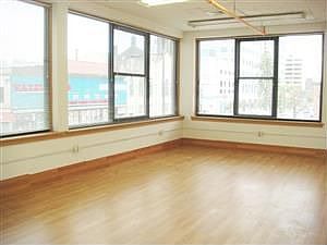 1st image of 3626 N Broad St APT 1