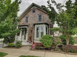 163 Ivy St, Providence, RI 02906