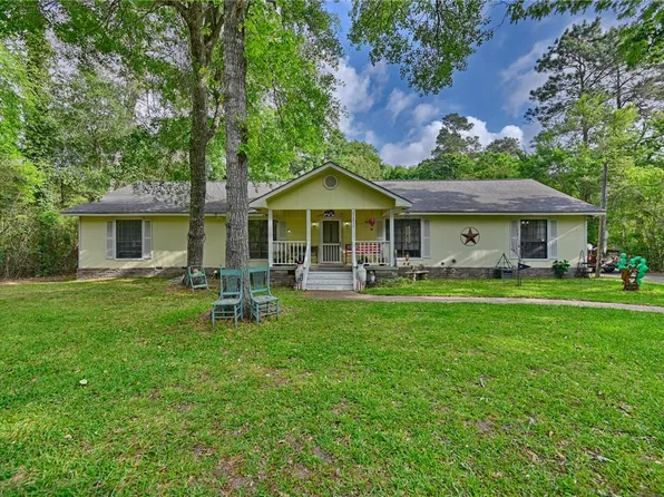 27211 Seahorse Ln, Magnolia, TX 77355