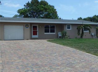 707 SE Alamanda Way, Stuart, FL 34996