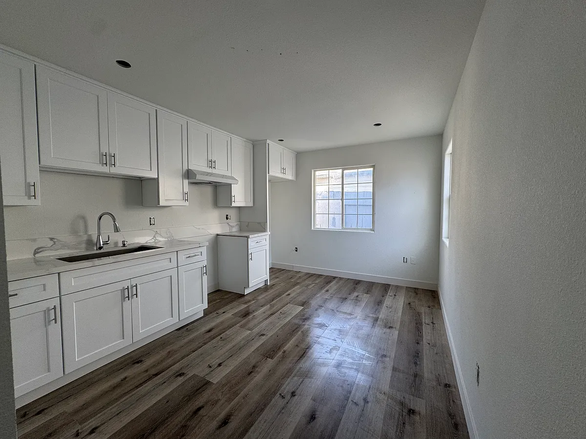 Building Photo - 12525 Persing Dr #3