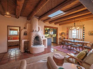 1015 Lower Ranchitos Rd, Taos, NM 87571
