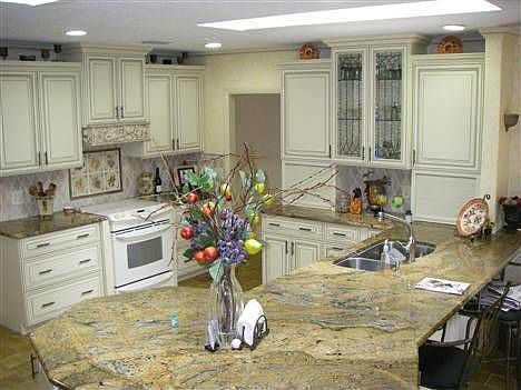 2nd image of 1770 Seagrove Dr